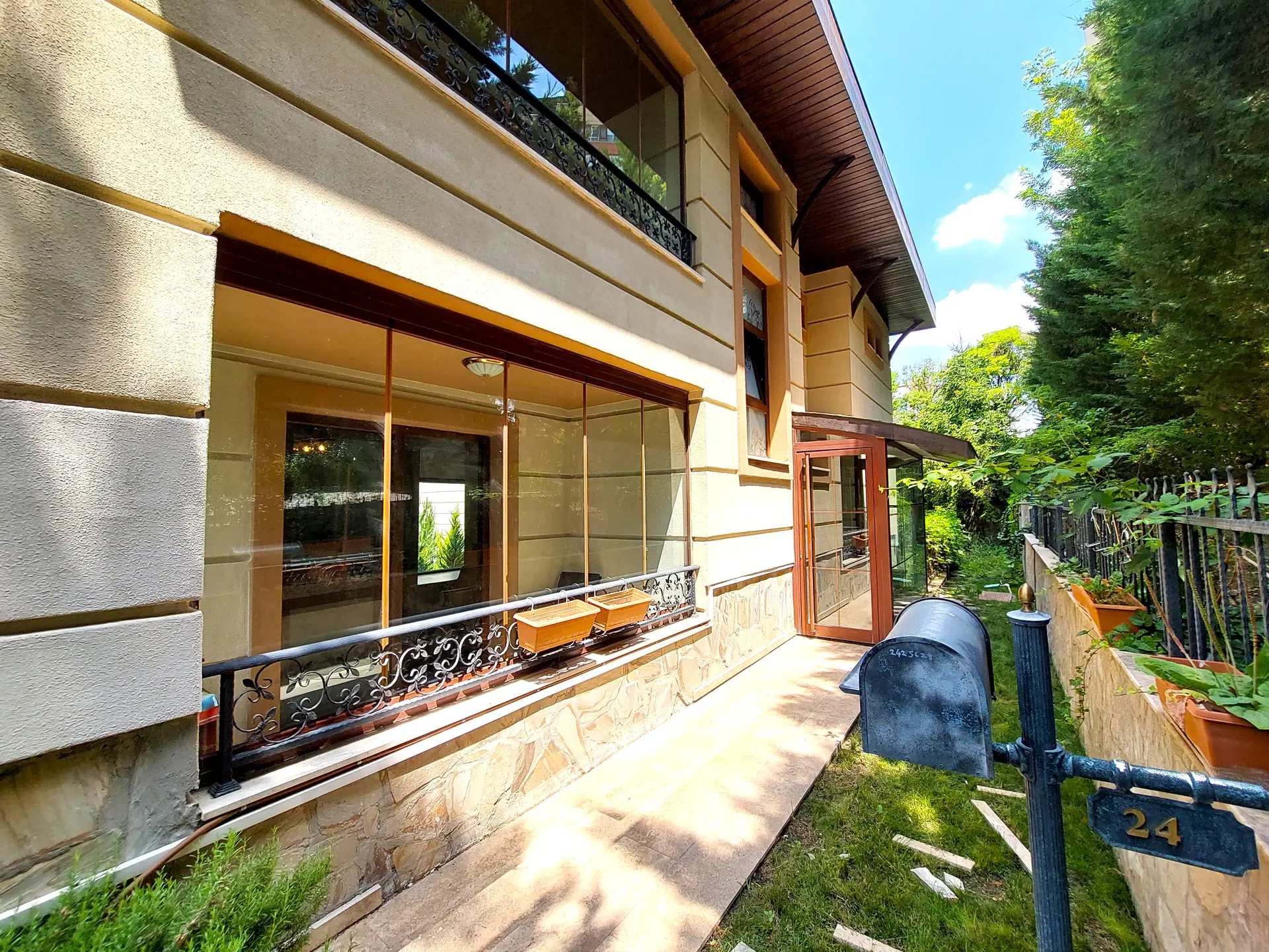 Ankara Çankaya Alacaatlı Koza Evler Sitesi Satılık Villa